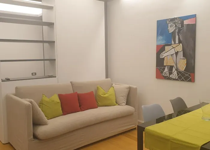 Allegro E Colorato Appartamento Metro A